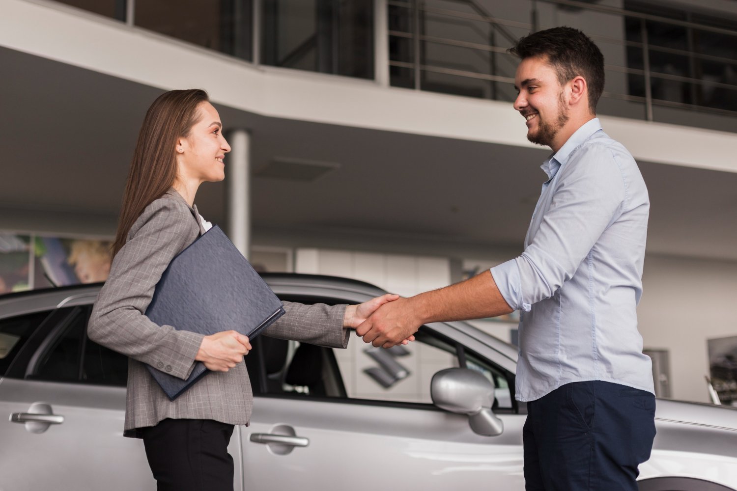 Comprar carro no CNPJ: o que considerar antes de fechar negócio